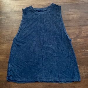 Lululemon boyfriend tank relaxed fit